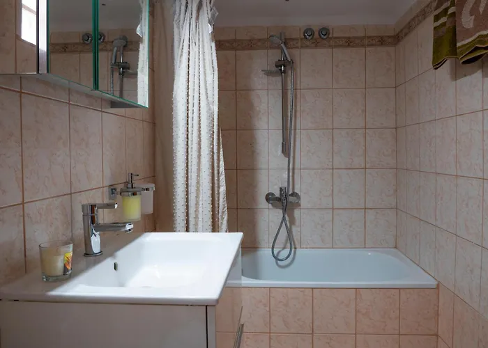 Sirmar Seaview Apartment