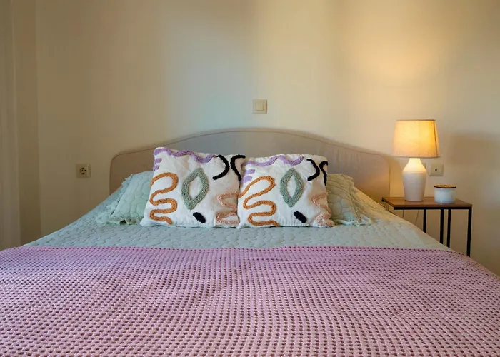 Sirmar Seaview Apartament *